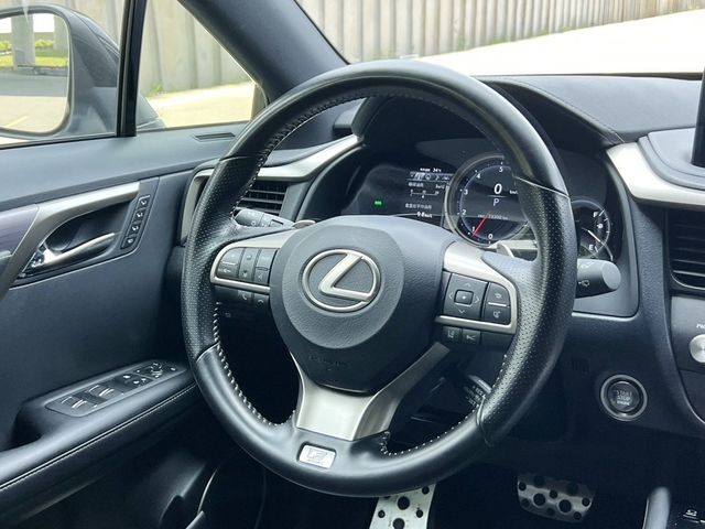 LEXUS凌志 RX300  第7張相片
