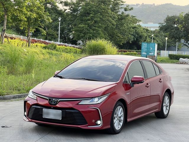 TOYOTA豐田 ALTIS  第1張相片
