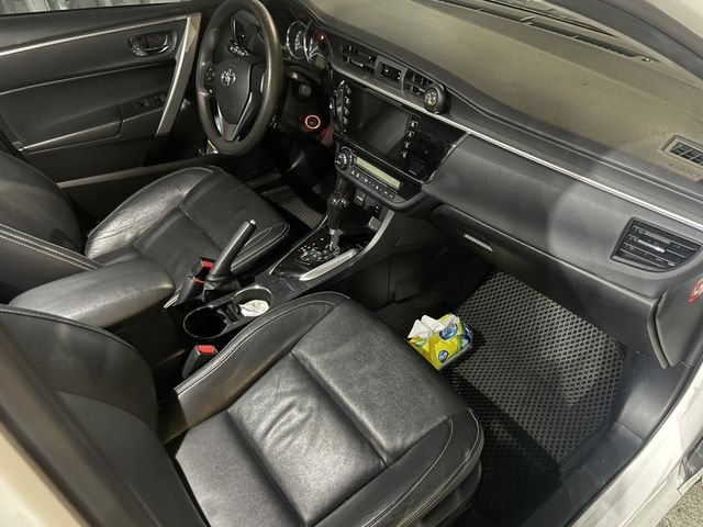TOYOTA豐田 ALTIS  第2張相片