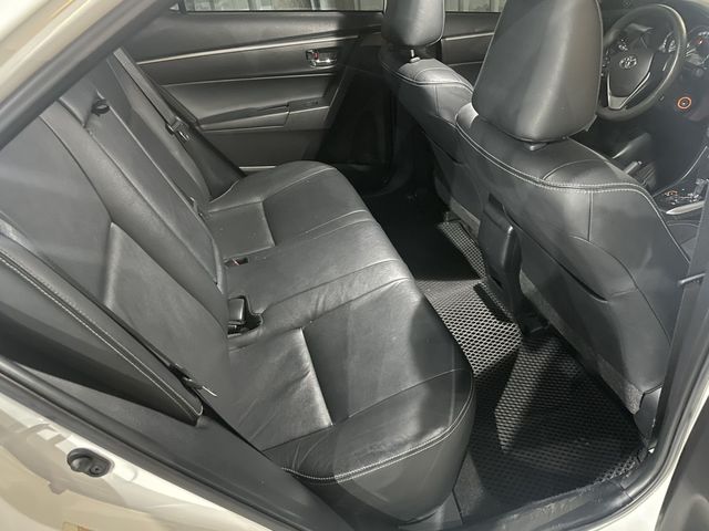 TOYOTA豐田 ALTIS  第5張相片