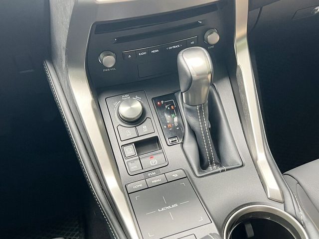 LEXUS凌志 NX200  第6張相片