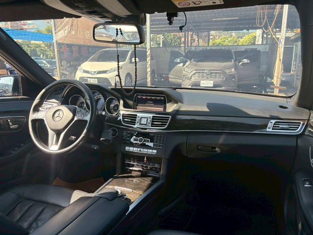 M-BENZ賓士 E250  第7張相片