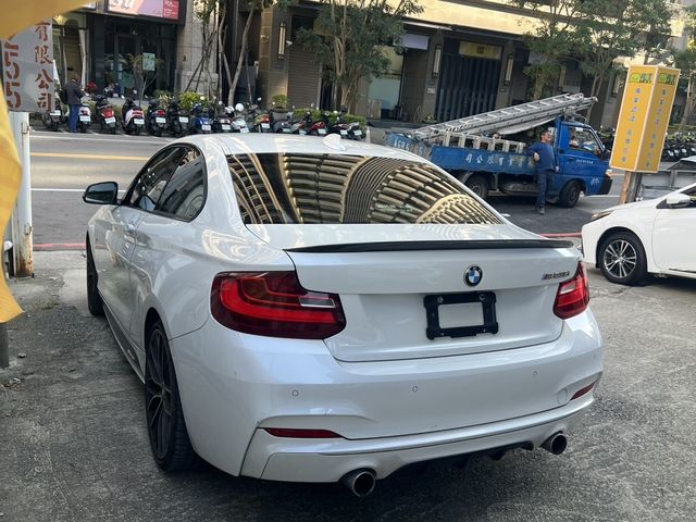 BMW寶馬 M235I  第4張相片
