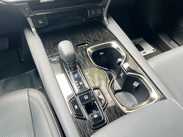 LEXUS凌志 RX350H  第8張相片