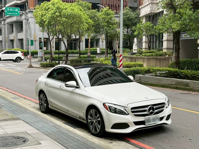 M-BENZ賓士 C300  第2張相片
