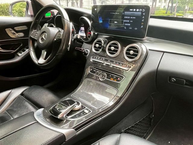 M-BENZ賓士 C300  第6張相片