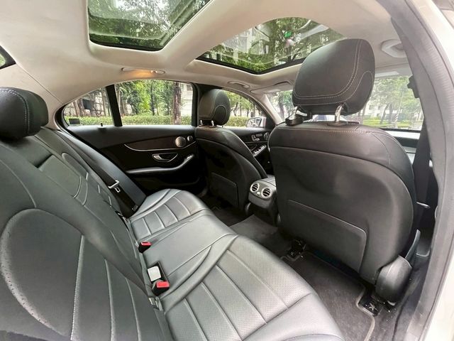 M-BENZ賓士 C300  第7張相片