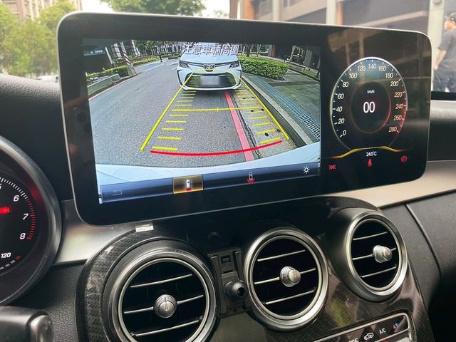 M-BENZ賓士 C300  第9張相片