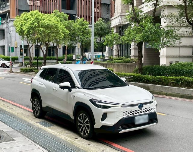 TOYOTA豐田 COROLLA CROSS HYBRID  第2張相片