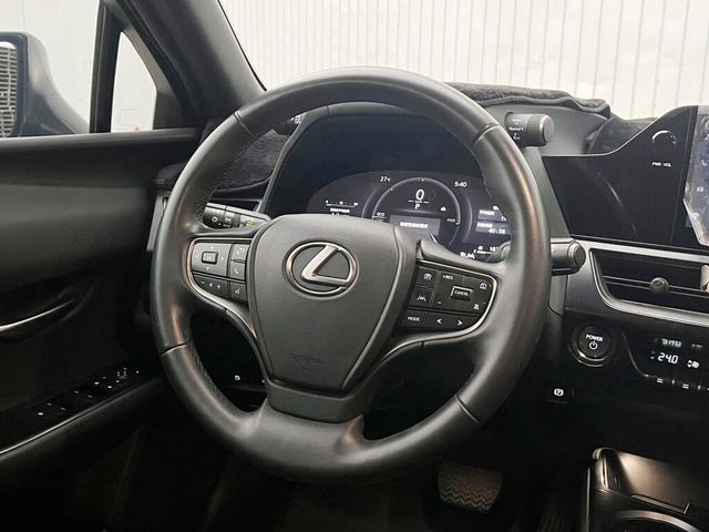 LEXUS凌志 UX300H  第6張相片