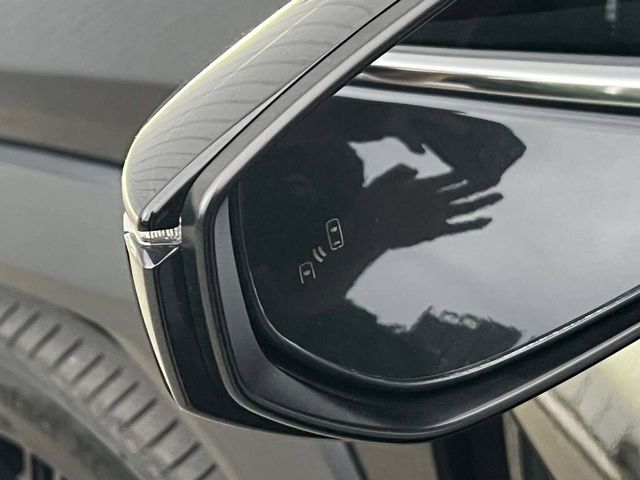 LEXUS凌志 UX300H  第10張相片