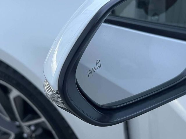 TOYOTA豐田 AURIS  第11張相片