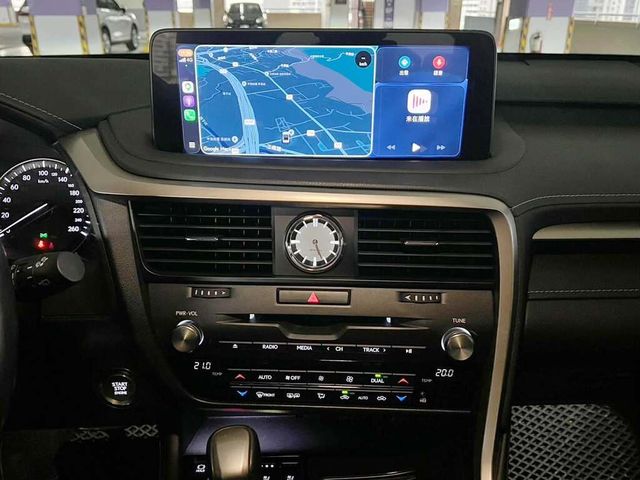 LEXUS凌志 RX300  第7張相片