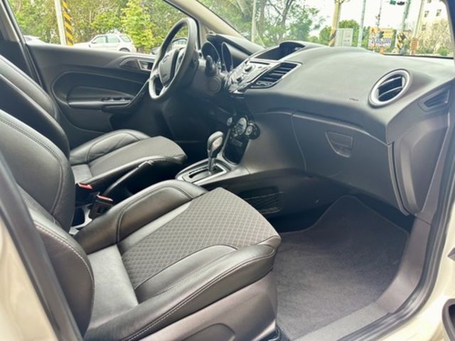 FORD福特 FIESTA  第11張相片