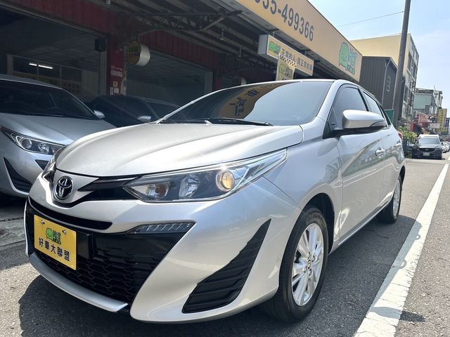 TOYOTA豐田 YARIS  第1張相片