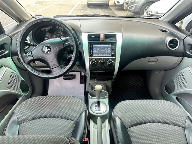 MITSUBISHI三菱 COLT PLUS  第5張相片
