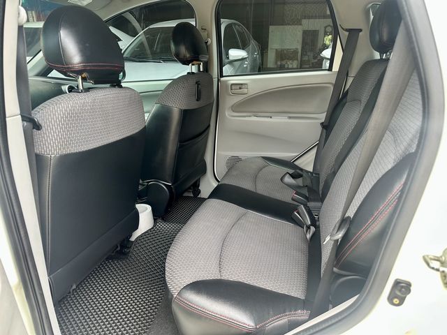 MITSUBISHI三菱 COLT PLUS  第8張相片