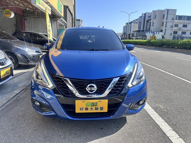 NISSAN日產 TIIDA  第2張相片