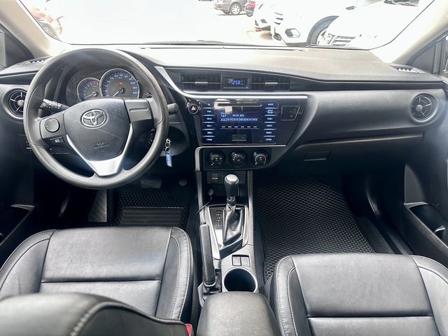TOYOTA豐田 ALTIS  第4張相片