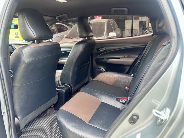 TOYOTA豐田 YARIS CROSSOVER  第7張相片