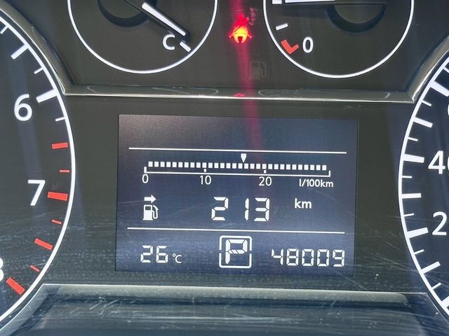 NISSAN日產 TIIDA  第8張相片