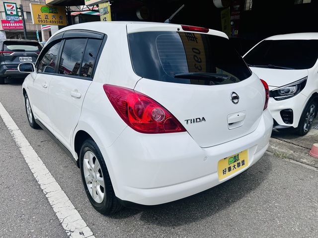 NISSAN日產 TIIDA  第5張相片