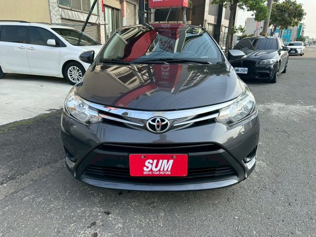 實車實價 省油好開 稅金便宜好停車 外型亮眼 都市小幫手  第2張相片