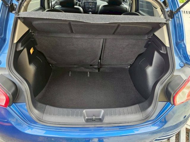 單純勤勞一手美車 大螢幕影音安卓機 胎壓偵測 盲點偵測 倒車顯影 大空間 省稅金 氣氛佳  第5張相片