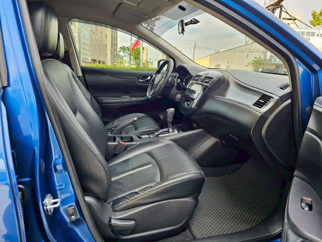 單純勤勞一手美車 大螢幕影音安卓機 胎壓偵測 盲點偵測 倒車顯影 大空間 省稅金 氣氛佳  第17張相片