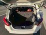 一手女用車 J版亮麗雙色內裝 氣氛佳如新車一般 免鑰匙啟動 倒車顯影 盲點偵測 好車值得您鑑賞..  第5張縮圖