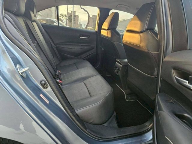 車況宛如新車 內裝氣氛佳 12代ALTIS人人愛 認證車 原鈑件 ACC自動跟車 定速 SPORT 巡跡防滑系統  第14張相片