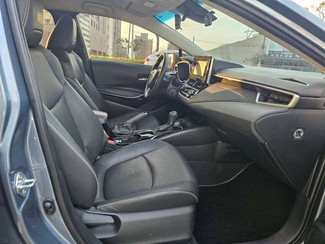 車況宛如新車 內裝氣氛佳 12代ALTIS人人愛 認證車 原鈑件 ACC自動跟車 定速 SPORT 巡跡防滑系統  第15張相片