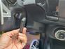 車裡車外乾淨整潔 空間大 有氣氛呼吸燈 大螢幕安卓機 導航 免鑰匙啟動 倒車顯影 天窗 方向盤快撥  第16張縮圖
