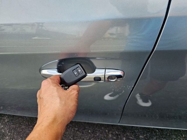 新手代步小資族的最愛 I KEY 大螢幕影音安卓機 導航 倒車顯影 超級省油 省稅金 好停車 不敗車款  第7張相片