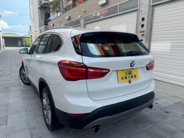 BMW寶馬 X1  第4張相片