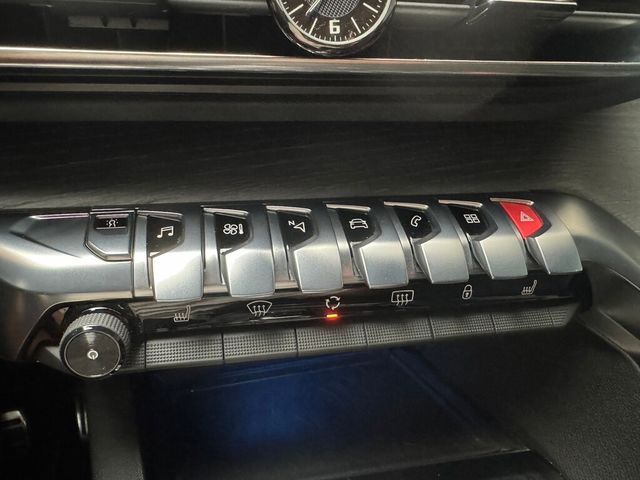 PEUGEOT寶獅 3008  第11張相片