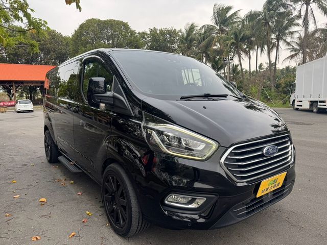 FORD福特 TOURNEO CUSTOM  第2張相片