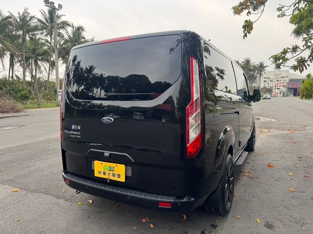 FORD福特 TOURNEO CUSTOM  第3張相片