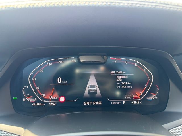 BMW寶馬 X6 XDRIVE40I  第9張相片