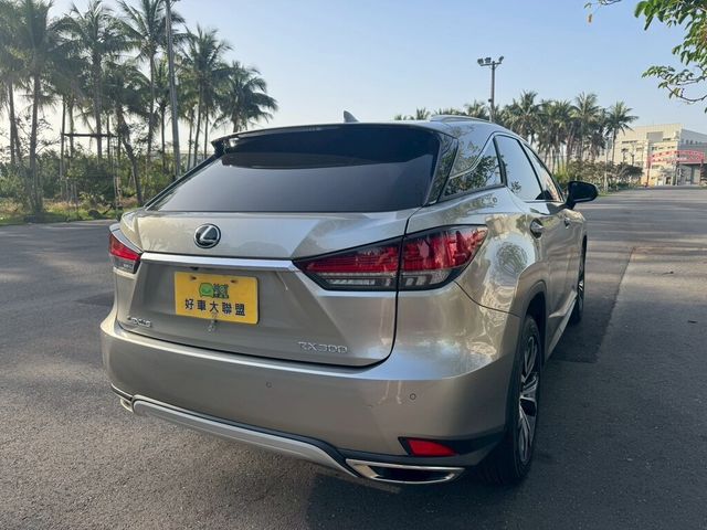 LEXUS凌志 RX300  第3張相片