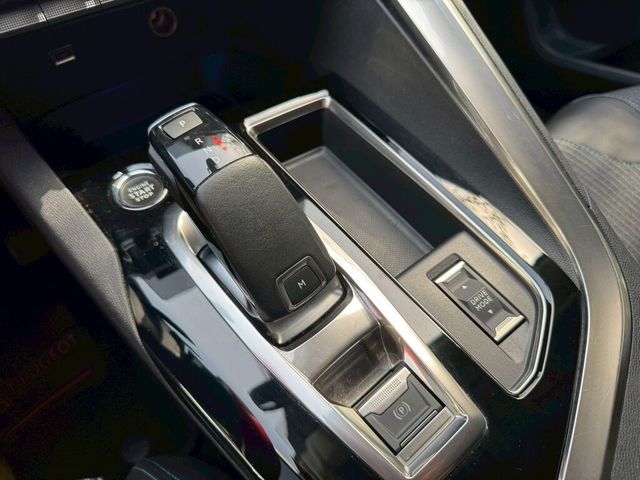 PEUGEOT寶獅 5008  第13張相片