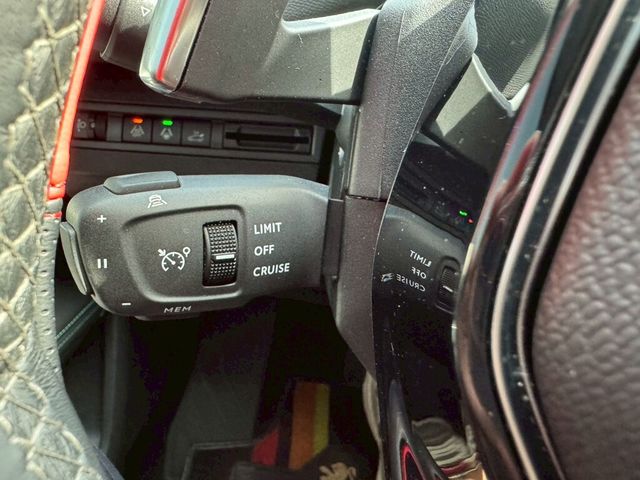 PEUGEOT寶獅 5008  第16張相片