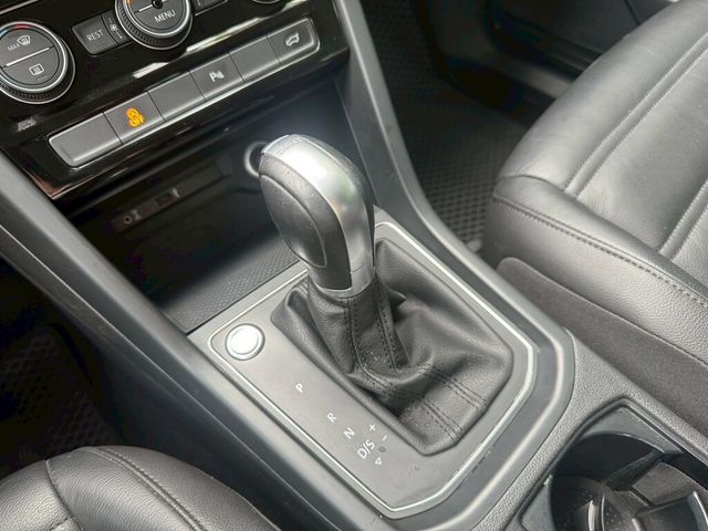 VOLKSWAGEN福斯 TOURAN  第13張相片
