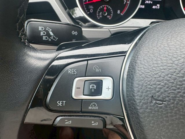VOLKSWAGEN福斯 TOURAN  第15張相片