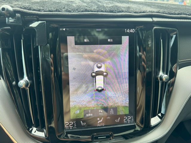 VOLVO富豪 XC60  第12張相片