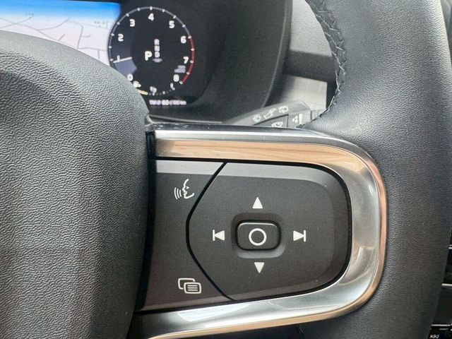 VOLVO富豪 XC40  第12張相片