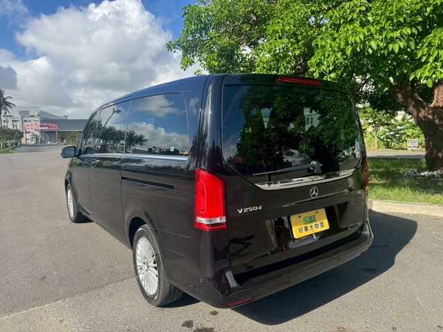 M-BENZ賓士 V250 D  第4張相片