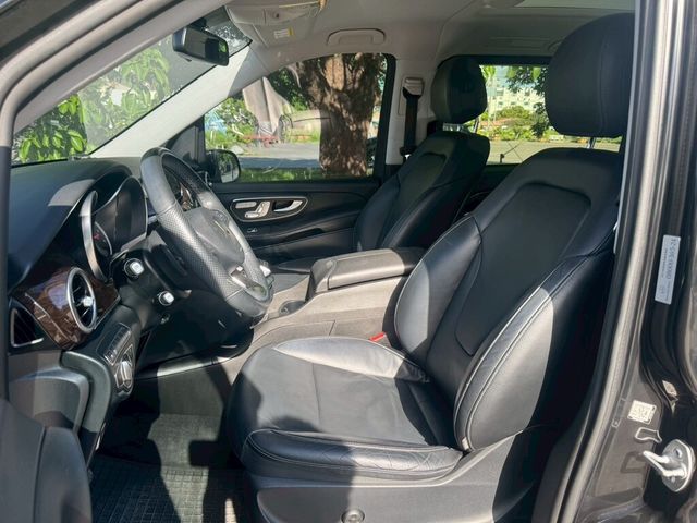 M-BENZ賓士 V250 D  第5張相片