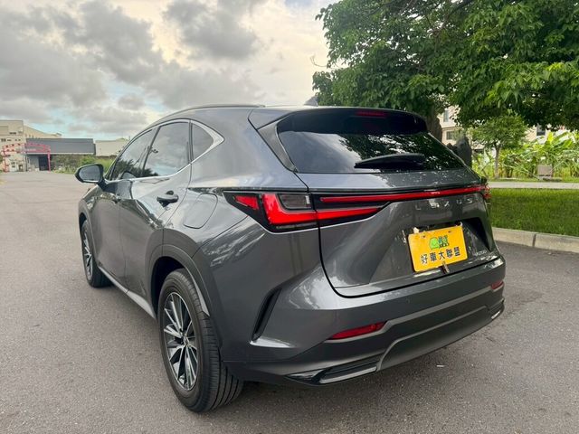 LEXUS凌志 NX200  第4張相片