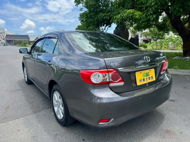 TOYOTA豐田 ALTIS  第4張相片